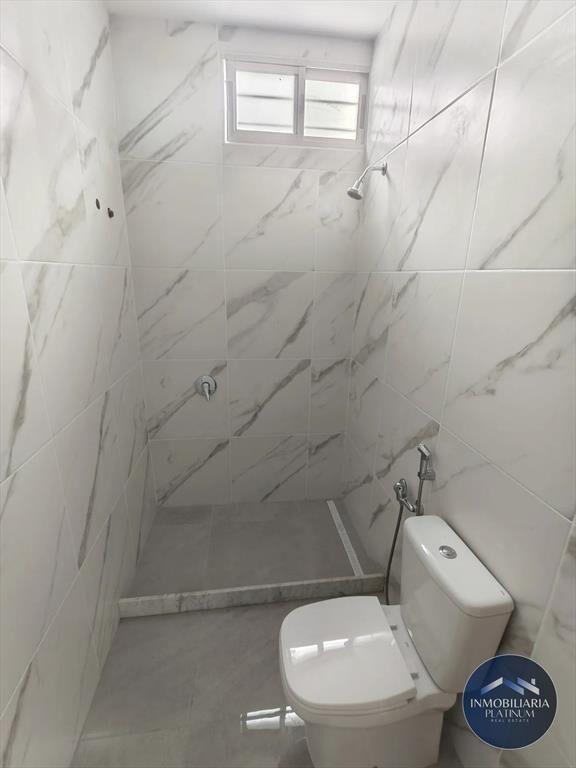 Apartamento en alquiler en Cerrito 2 dormitorios con galpon