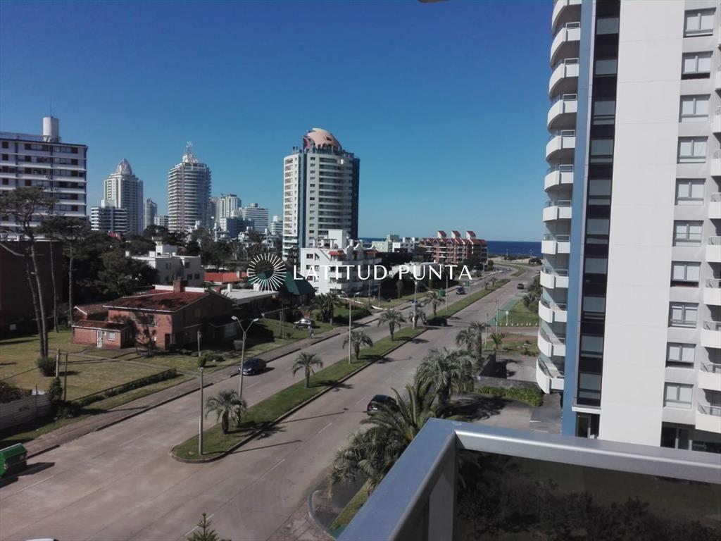 Apartamento en Chiverta, 2 dormitorios y medio
