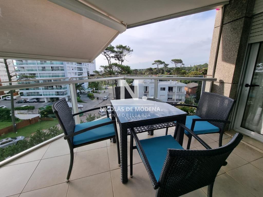 Apartamento de 3 dormitorios