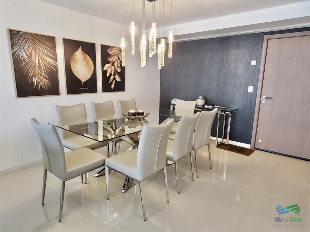 Venta apartamento de 3 dormitorios y servicio con