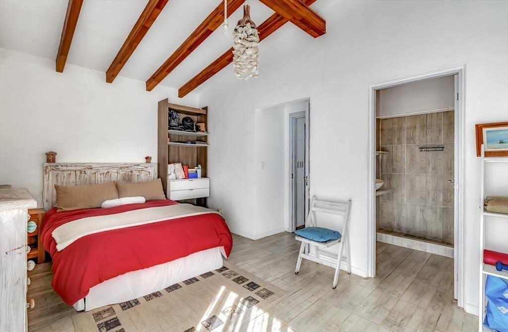 Se vende casa  Bal. Buenos Aires a cuadras del mar