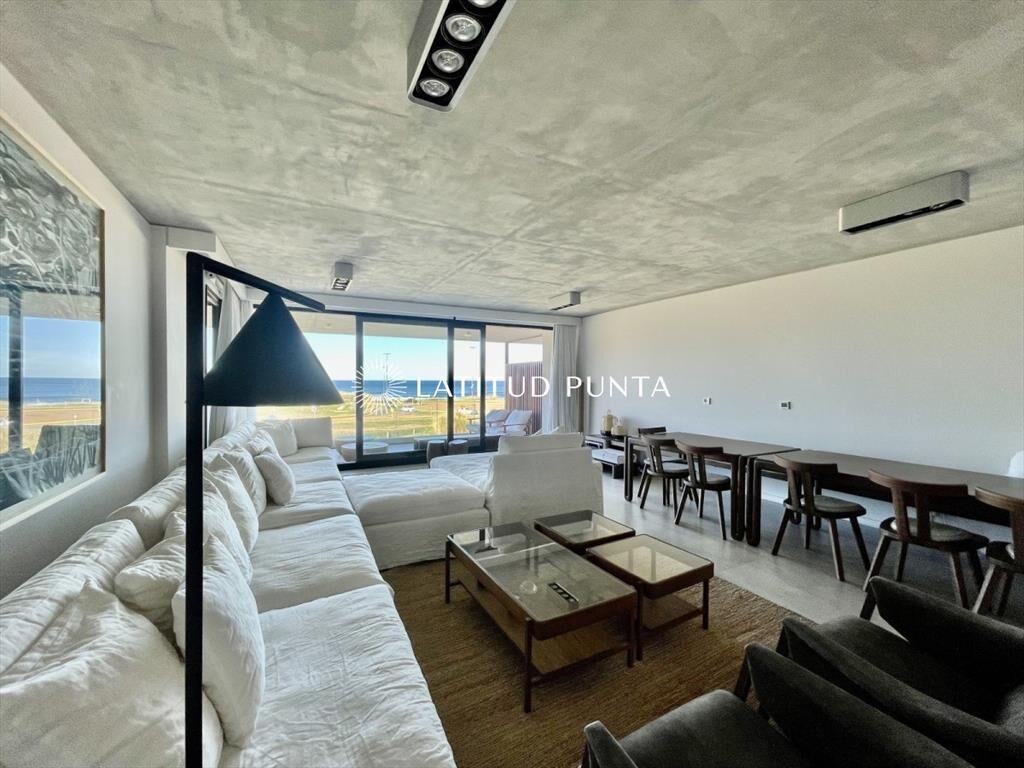 Apartamento premium 3 suites. Manantiales