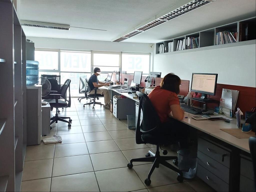 VENTA -OFICINA- UBICACIÓN PRIVILEGIADA