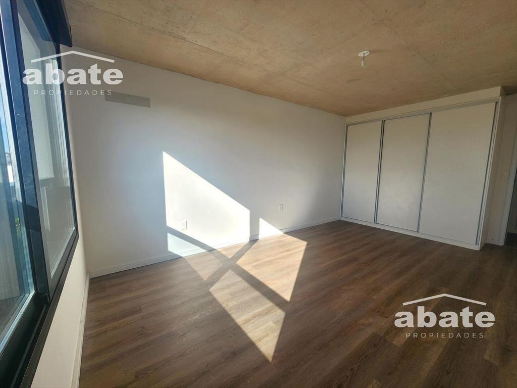 Venta apartamento 1 dormitorio en Pocitos de grandes dimens
