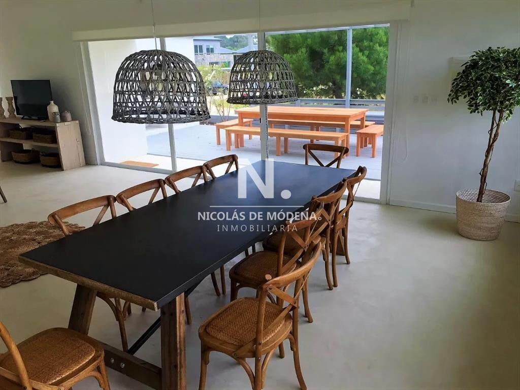 Venta casa JosÃ© Ignacio 5 dormitorios