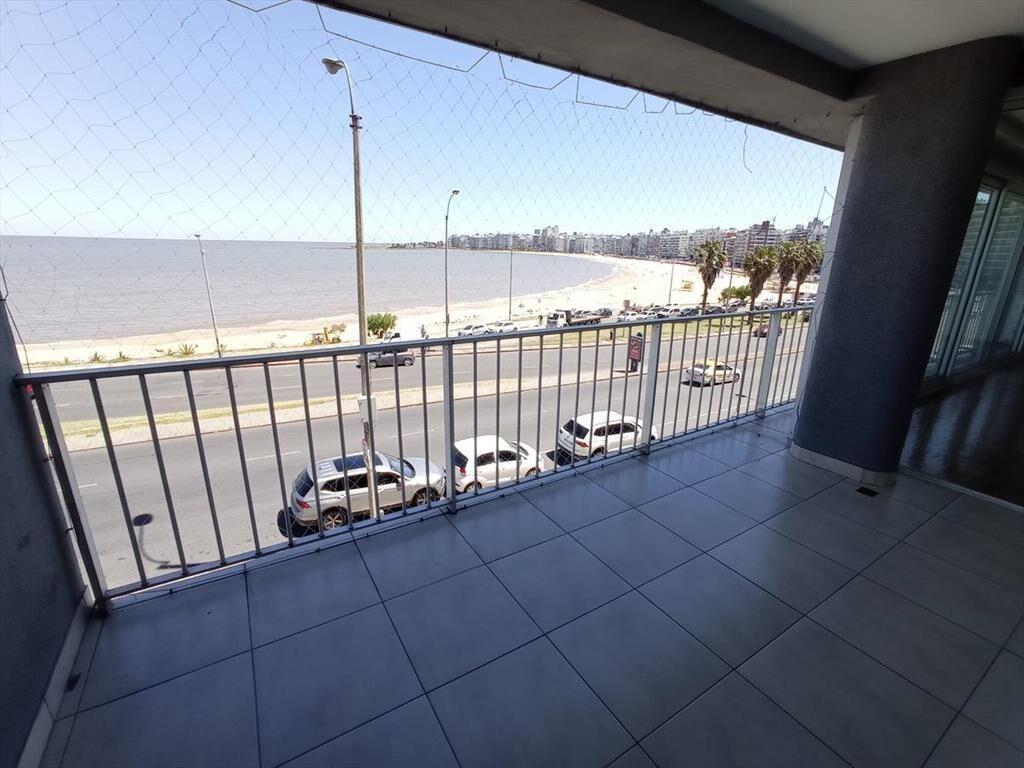 apartamento - Rambla y Pereira de la Luz, 200 m2 , gge * 2