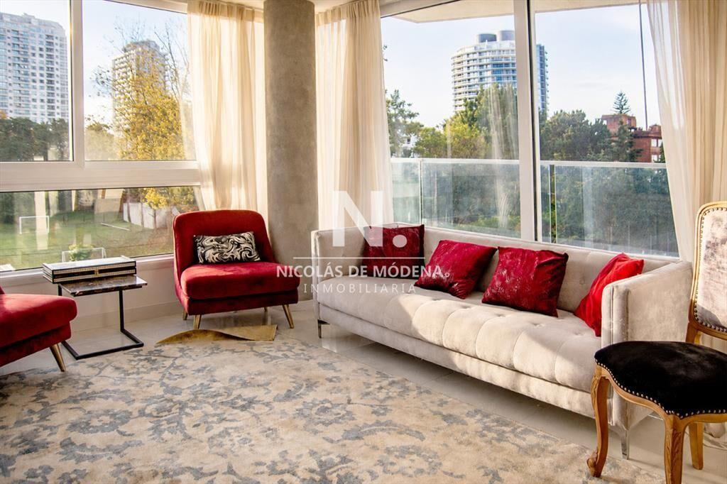 En venta apartamento de 3 dormitorios en Brava,