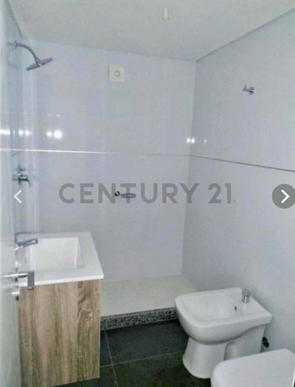 Venta Cordon Sur AcDiaz piso alto 2 dormitorios con rent...