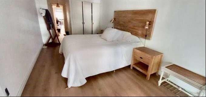 VENTA APARTAMENTO CON RENTA PUNTA CARRETAS PRIMER PISO 3 DO