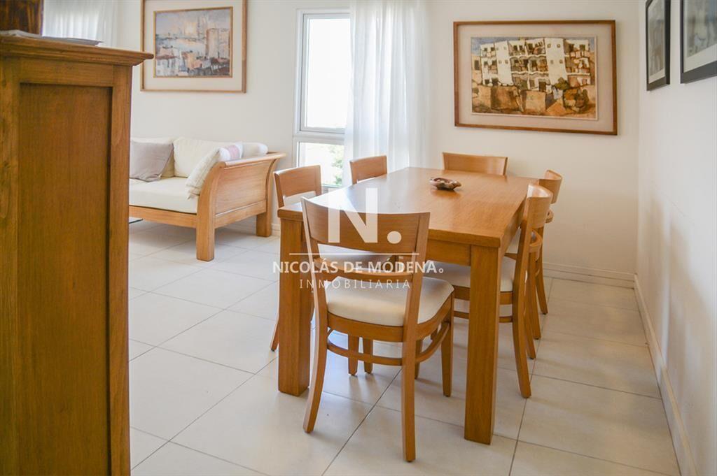 Departamento de 3 dormitorios con terraza con en