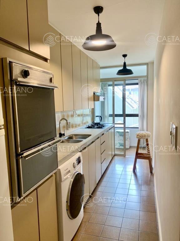 En venta apartamento de 2 mas dep. en Península,