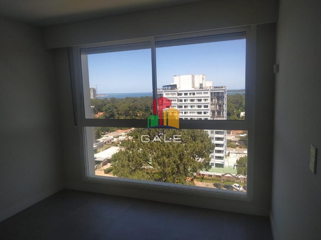 Apartamento A Estrenar Esquinero, En Edificio Con