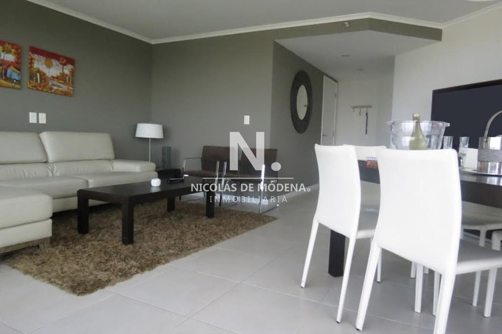 Apartamento de 3 dormitorios en Roosevelt - Punta
