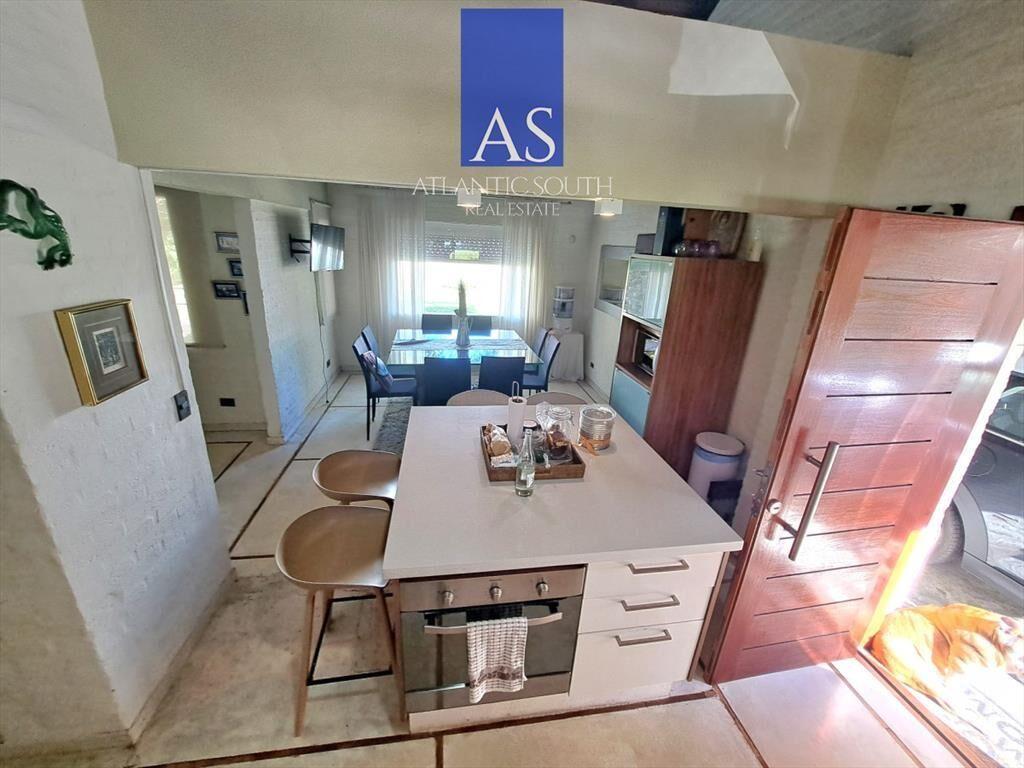 xclusiva Casa con Piscina y Gran JardÃ­n en del