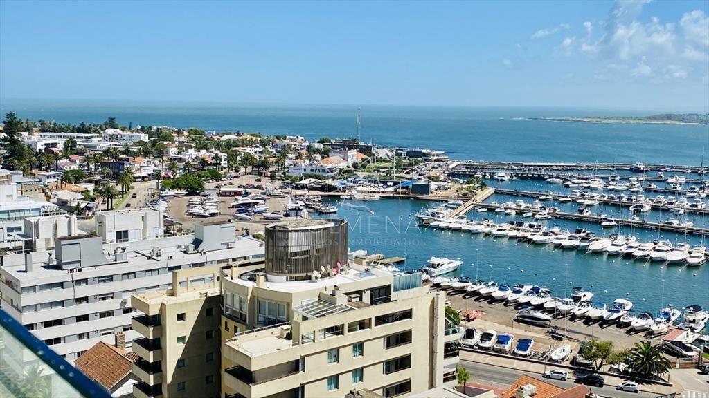 Oportunidad en Torre Verona - Apto 3 dorms y