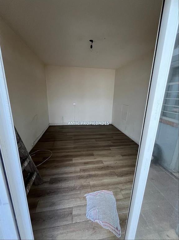 CASA EN 2 PLANTAS 3 DORM Y GARAGE PARA EMPRESA O FAMILIA