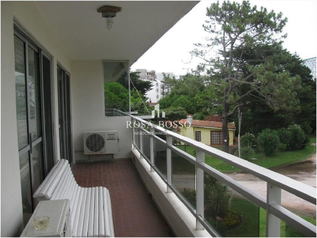 Apartamento en Aidy Grill, 2 dormitorios *