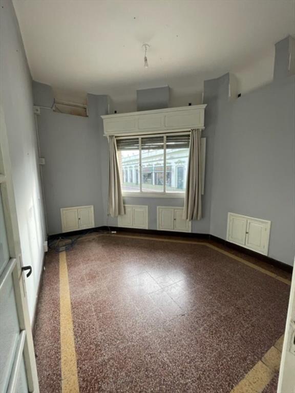 Venta gran casa en centro con excelente renta