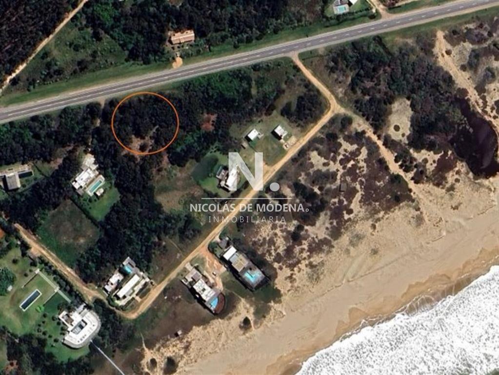 Terreno a solo 200 metros del mar en Santa   ?