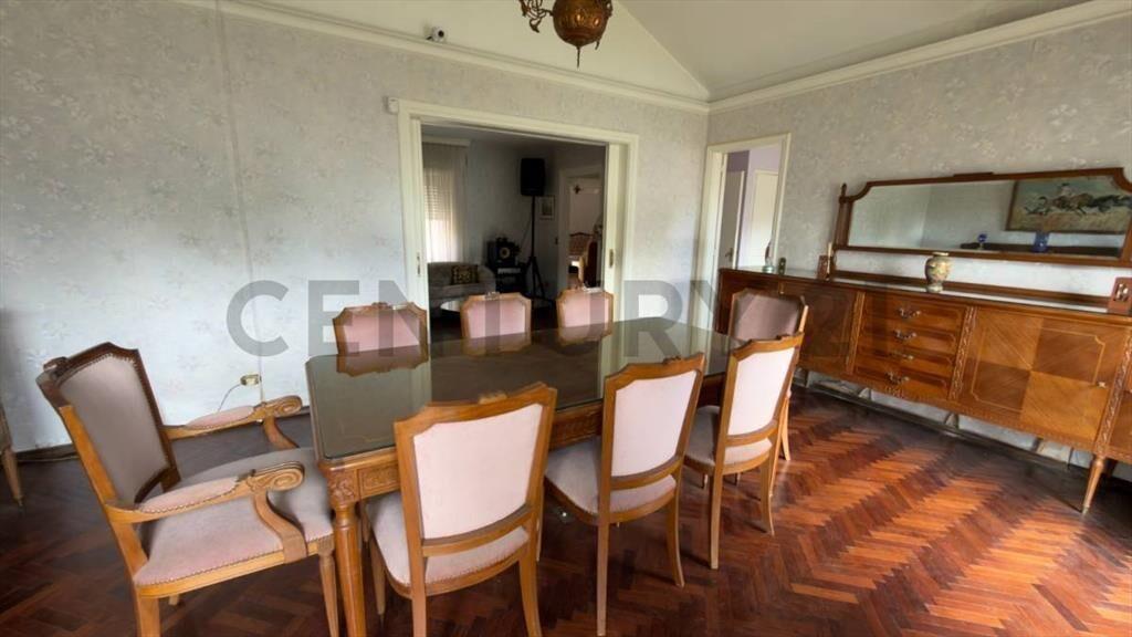 Exclusiva casa en el Prado 5 DORM-PISCINA-BARBACOA-4 BAÑO...