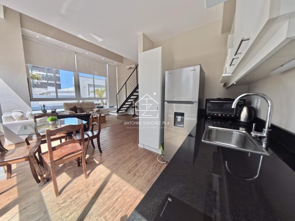 DUPLEX - PENINSULA