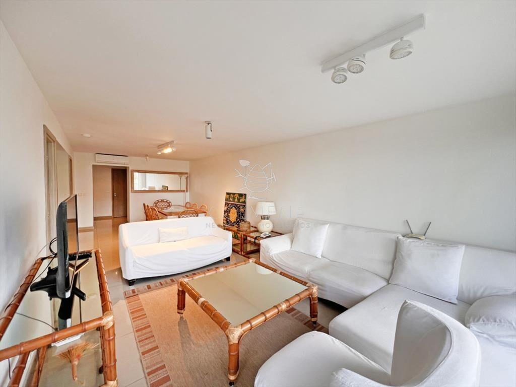 Apartamento en venta y alquiler anual 2 Torre