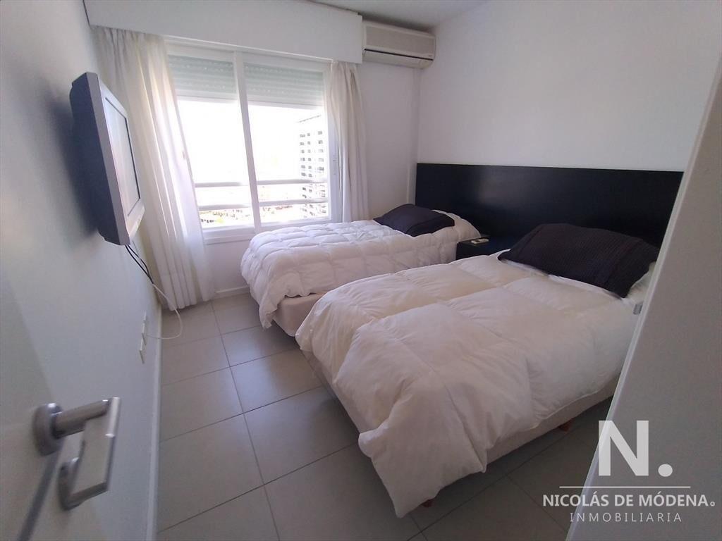 Apartamento en Punta del Este, Brava