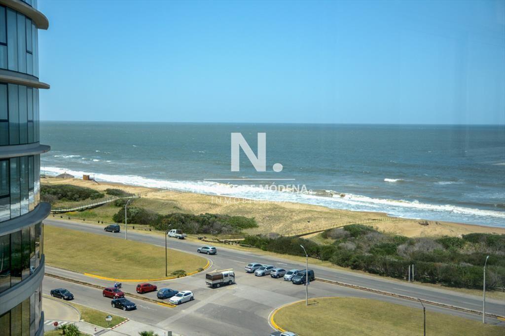 Vende departamento de 3 dormitorios en Brava del