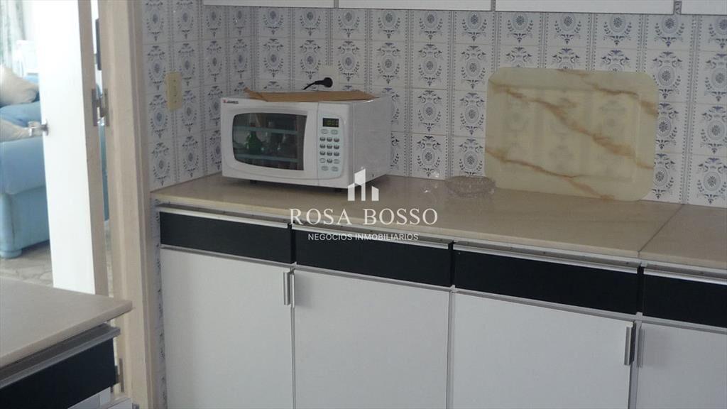 Apartamento en Brava, 3 dormitorios *