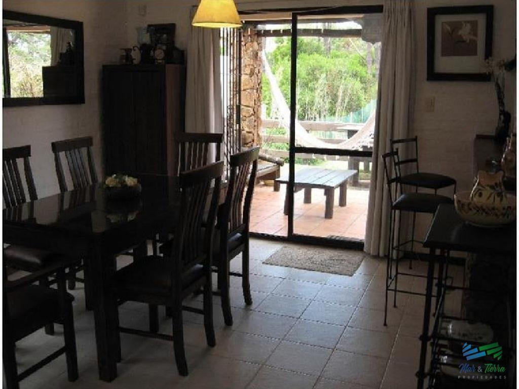 Casa en Montoya, 3 dormitorios *