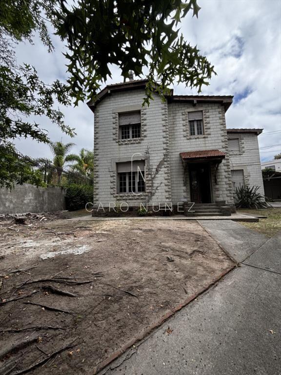Alquiler o venta de gran residencia de estilo en