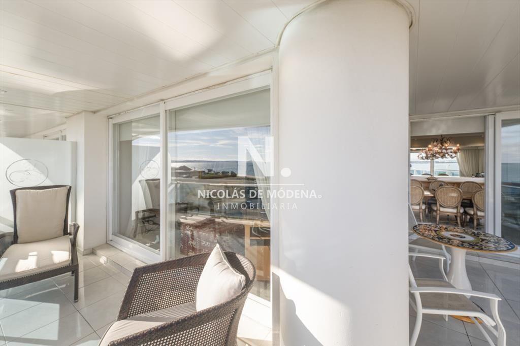 Millenium Tower esquinero Frente al Mar