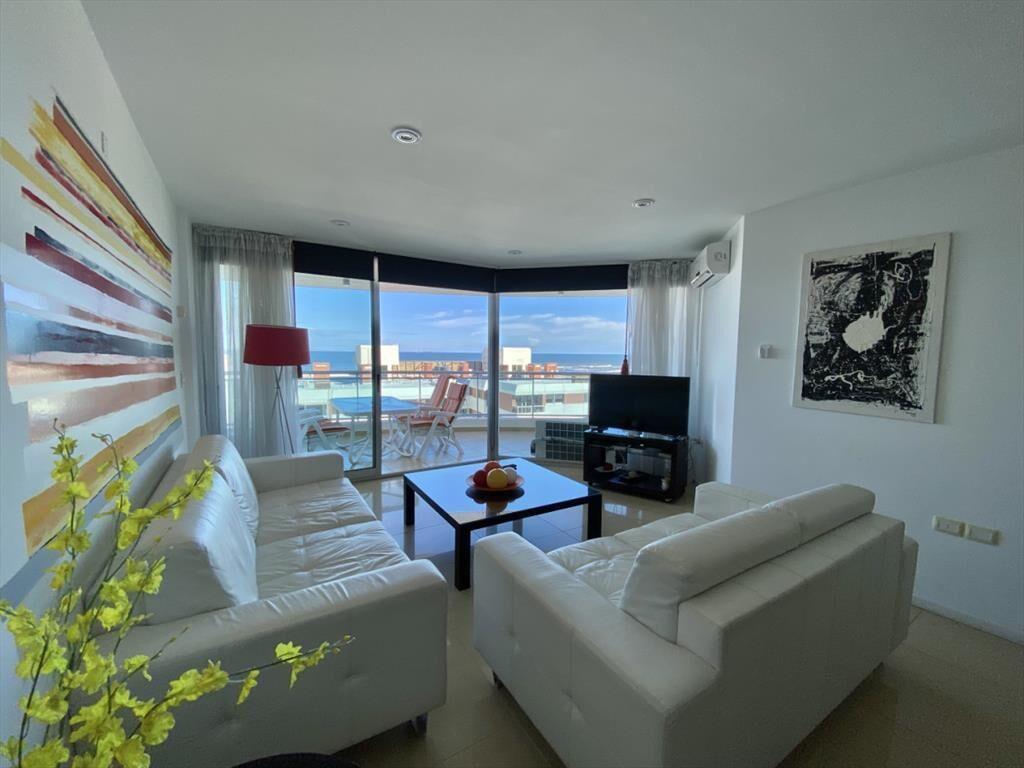VENTA APARTAMENTO DE 3 DORMITORIOS MAS SOL Y I