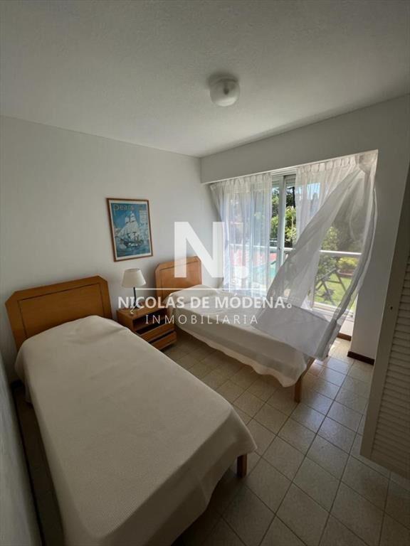 Venta Apartamento de 2 dormitorios en zona Punta