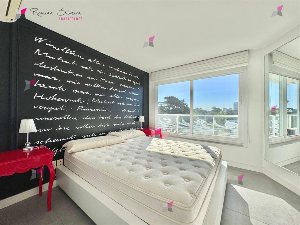 VENTA DE APARTAMENTO DE 1 DORMITORIO Y MEDIO EN