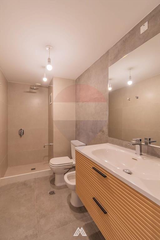 Vende Apartamento Carrasco 1 dormitorio con Renta