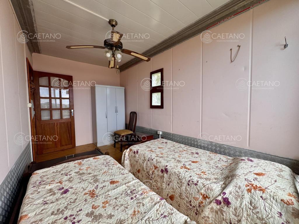 Venta casa container 3 dormitorios. Sauce de