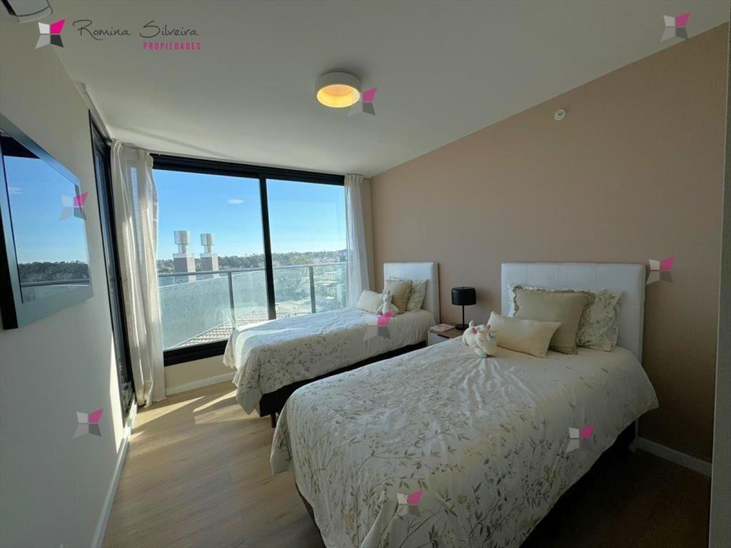 APARTAMENTO EN VENTA 3 DORMITORIOS EDIFICIO