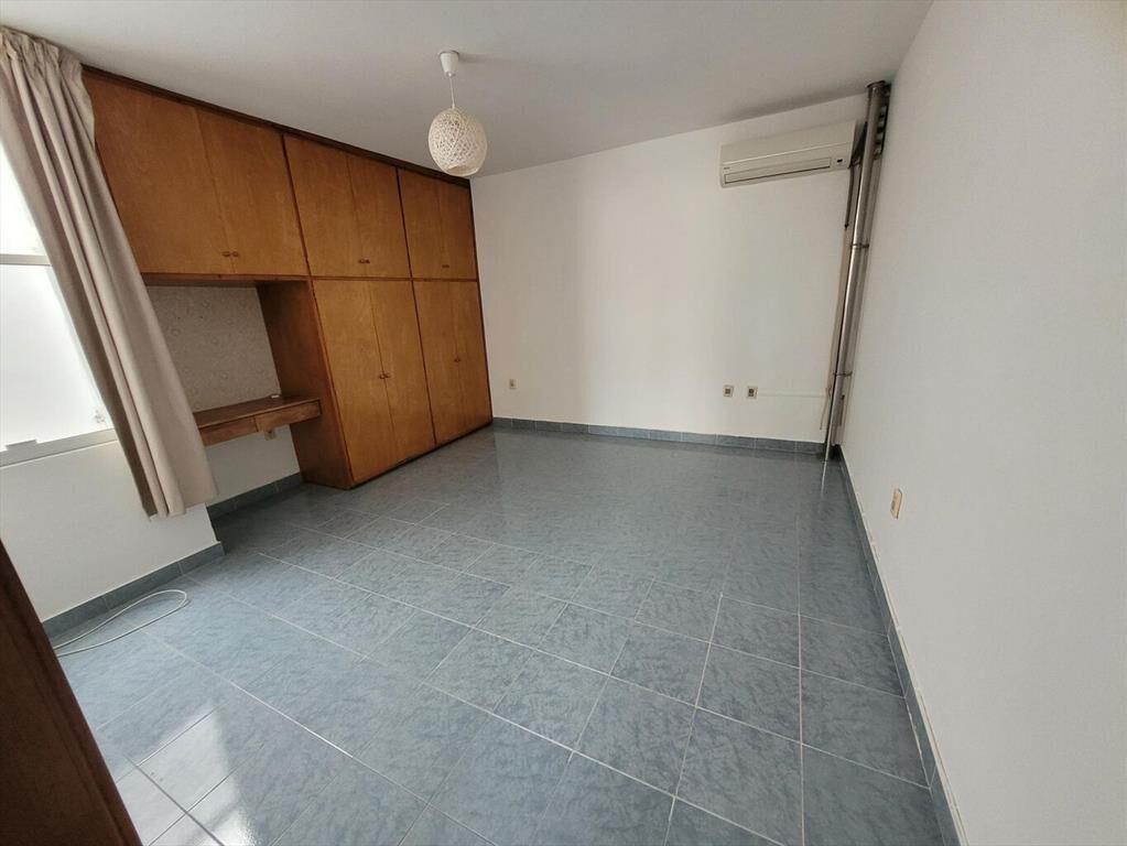 Traspaso de alquiler con Contaduria. Casa muy cómoda ubic.