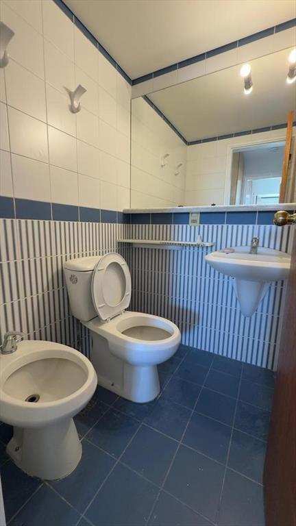 Proximo Rambla Puerto del Buceo, vista al mar, 90 m2 , terr
