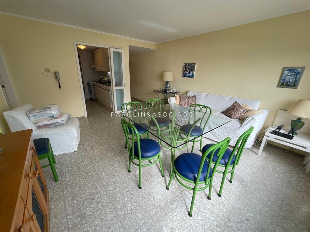 Apartamento en venta de 3 dormitorios en Punta