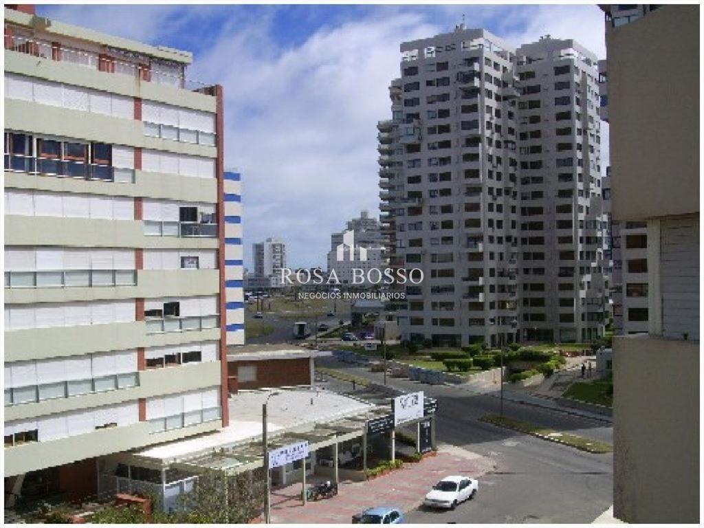 Apartamento en Brava para la venta.