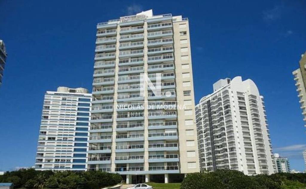 Apartamento en Punta del Este, Brava