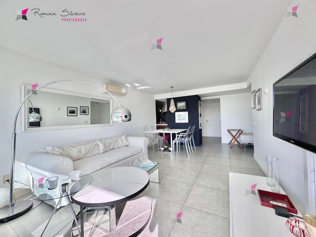VENTA DE APARTAMENTO DE 1 DORMITORIO Y MEDIO EN