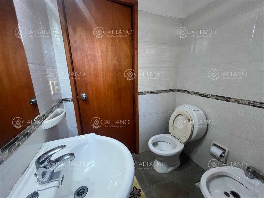 VENTA DE CASA 2 DORMITORIOS BARRIO SARANDI