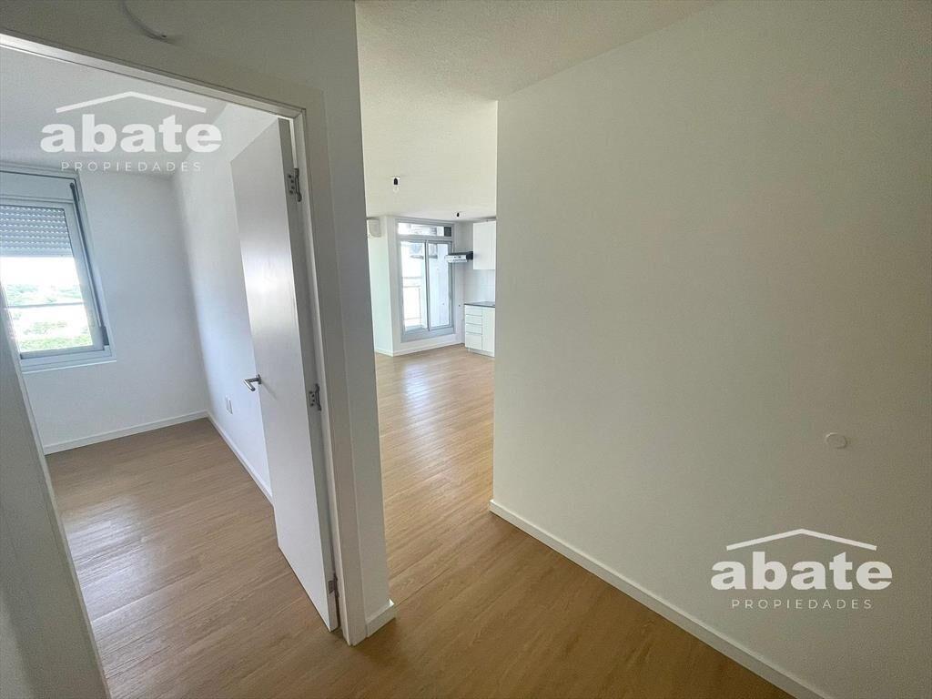 Apartamento en venta 1 dormitorio con garaje - Barrio Sur
