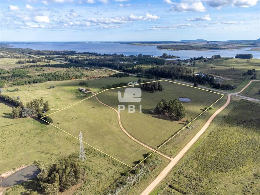 Chacra en venta en Laguna del Sauce, Punta  - Ref