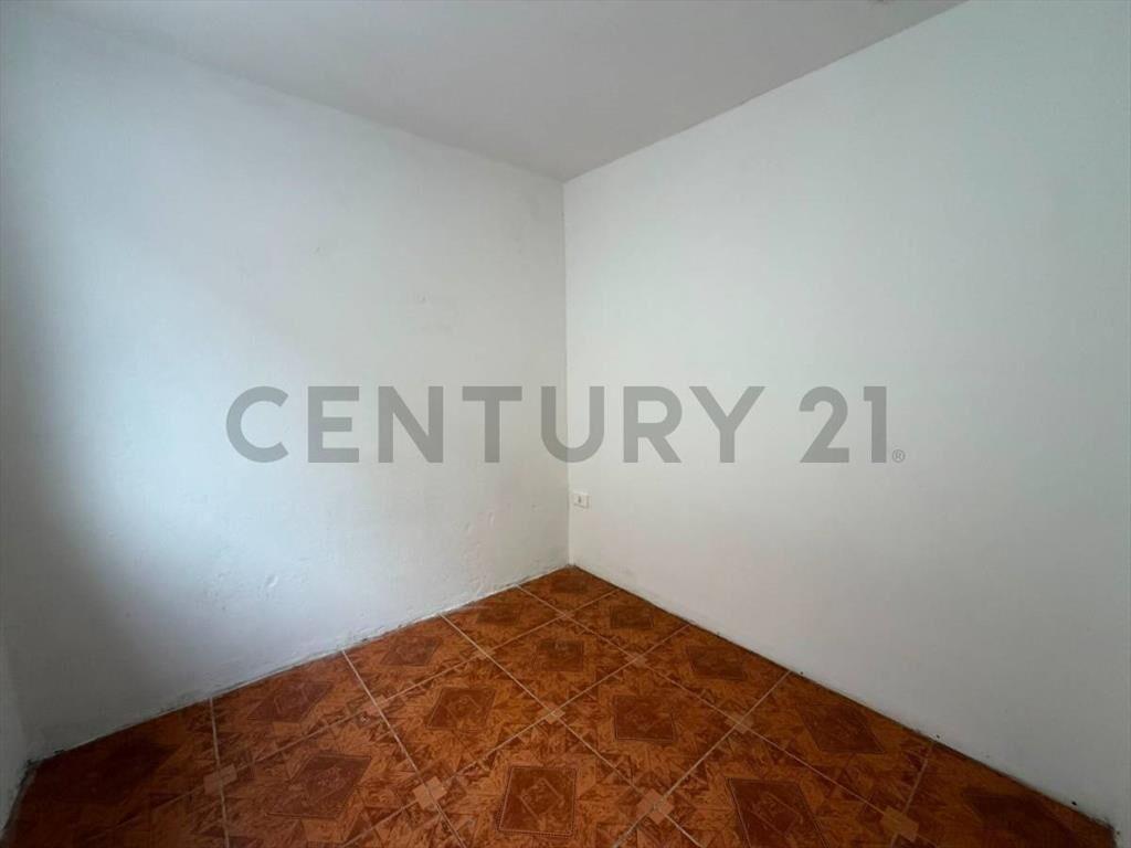 Alquiler APARTAMENTO, 2 plantas, en Ciudad Vieja, 4 dormi...