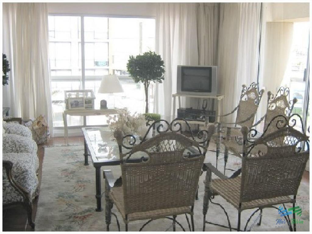 Apartamento en Peninsula, 3 dormitorios *