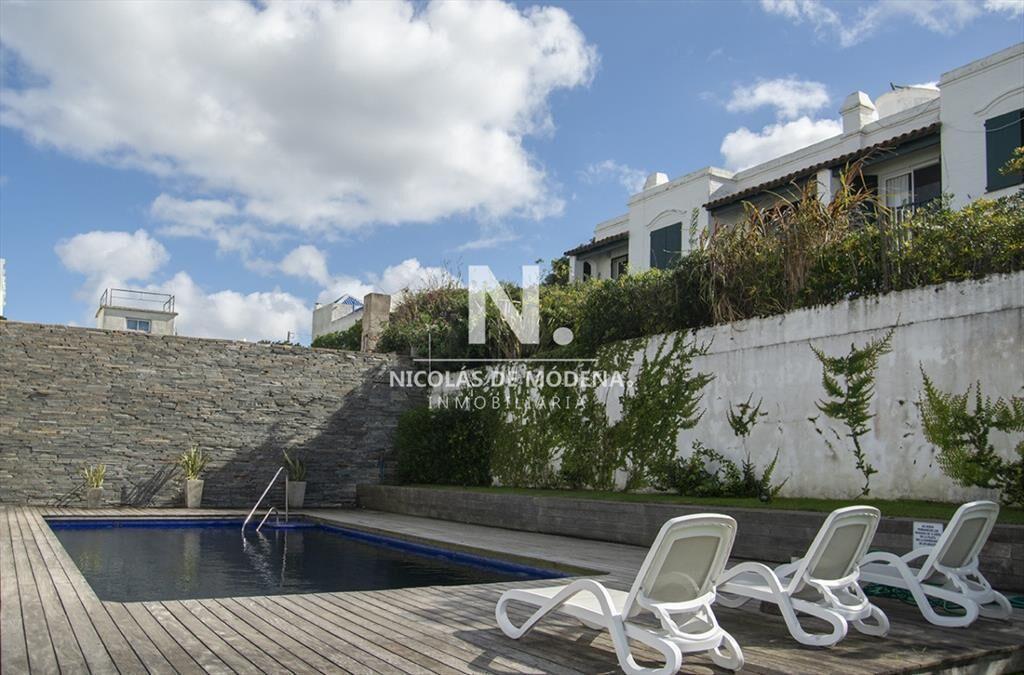 En venta, Apartamento ideal de 2 dormitorios en suite en La